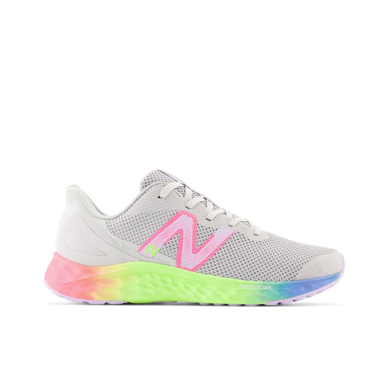 Kids’ New Balance Fresh Foam Arishi v4 Sizes 3.5-7 – Light Aluminum/Cyber Lilac/Neon Pink