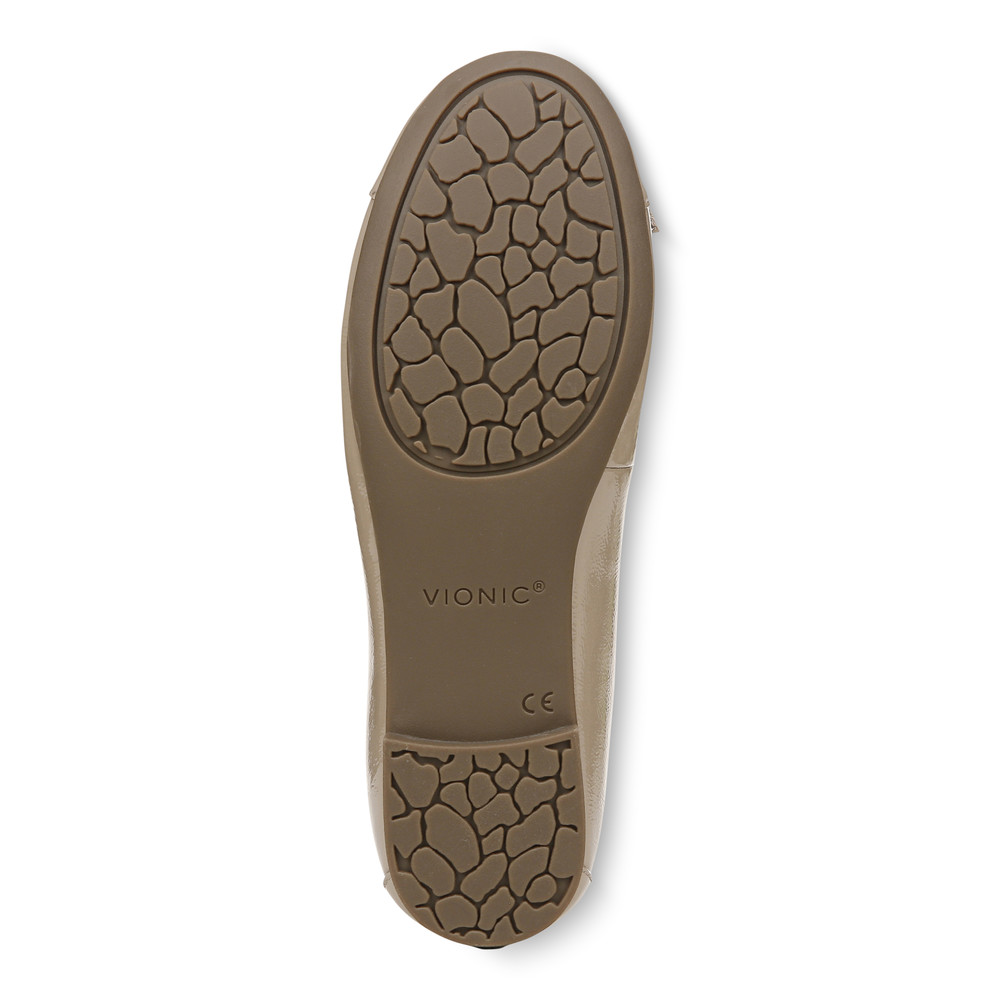 Women’s Vionic Amorie – Taupe Patent
